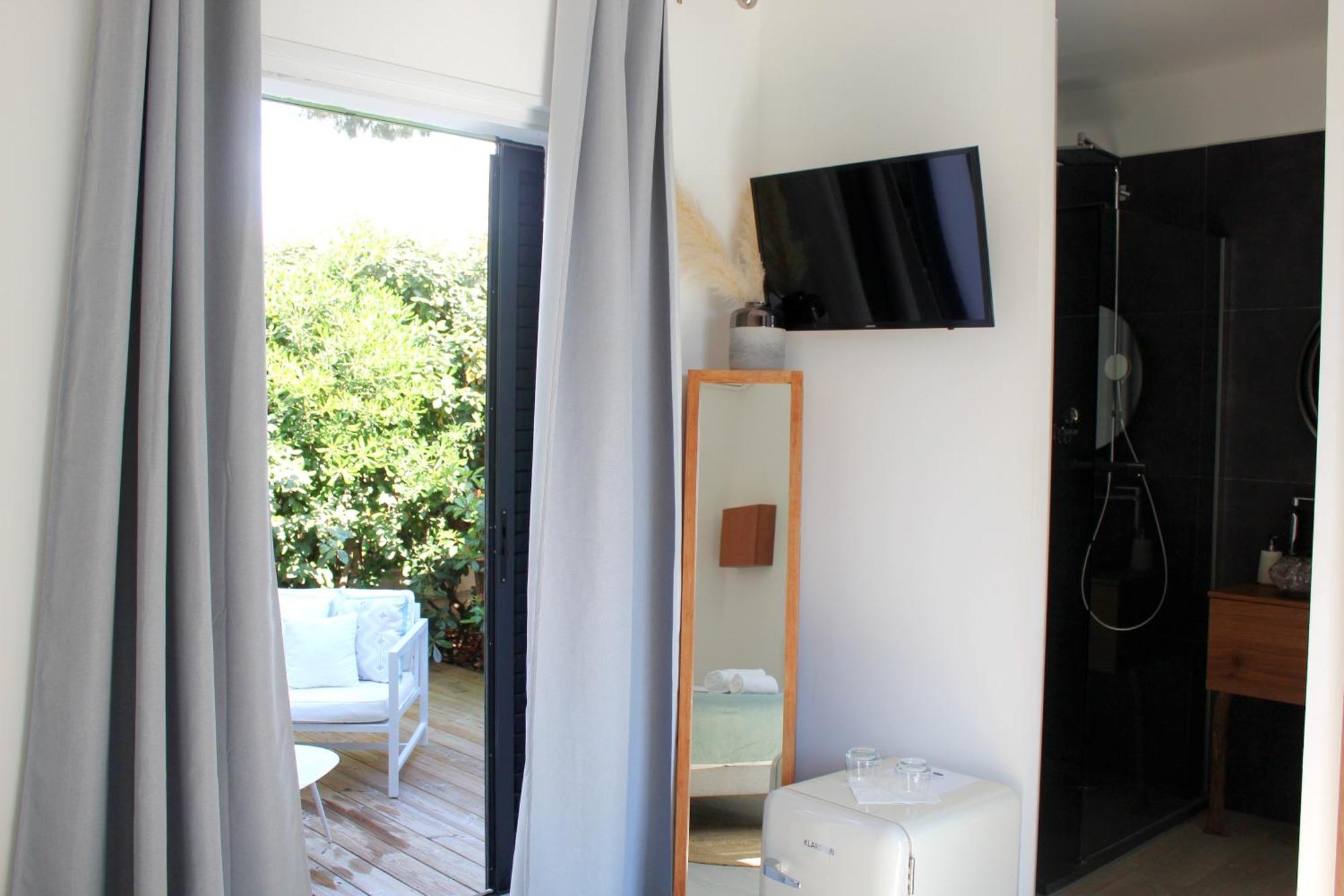 Les Suites D'Agosta Портисьо Экстерьер фото